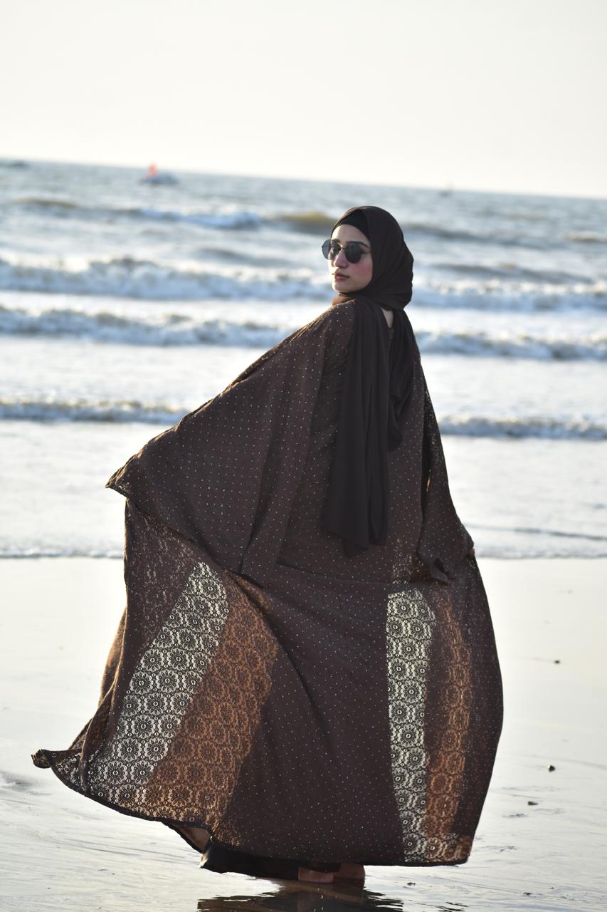 Cutwork hazel abaya with inner slit