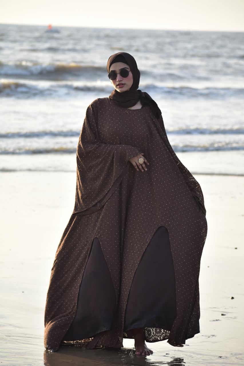 Cutwork hazel abaya with inner slit