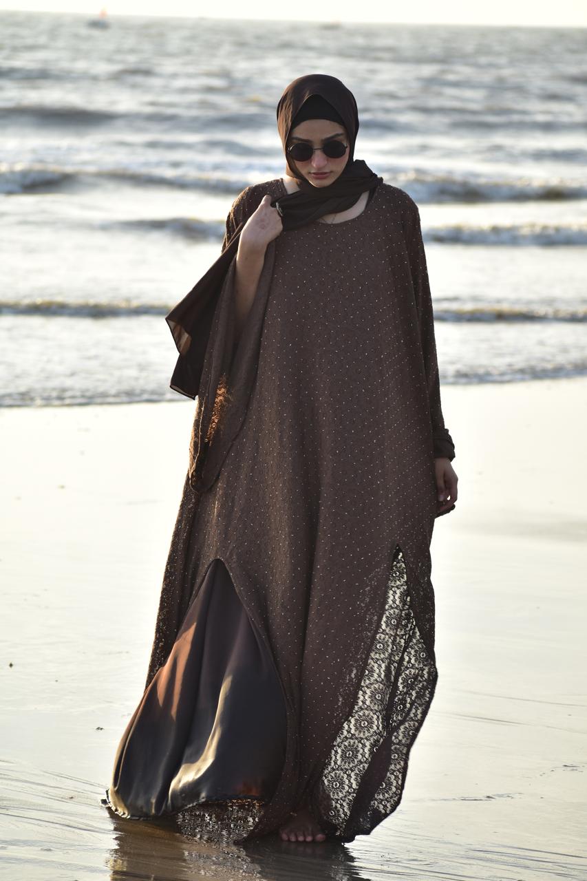 Cutwork hazel abaya with inner slit