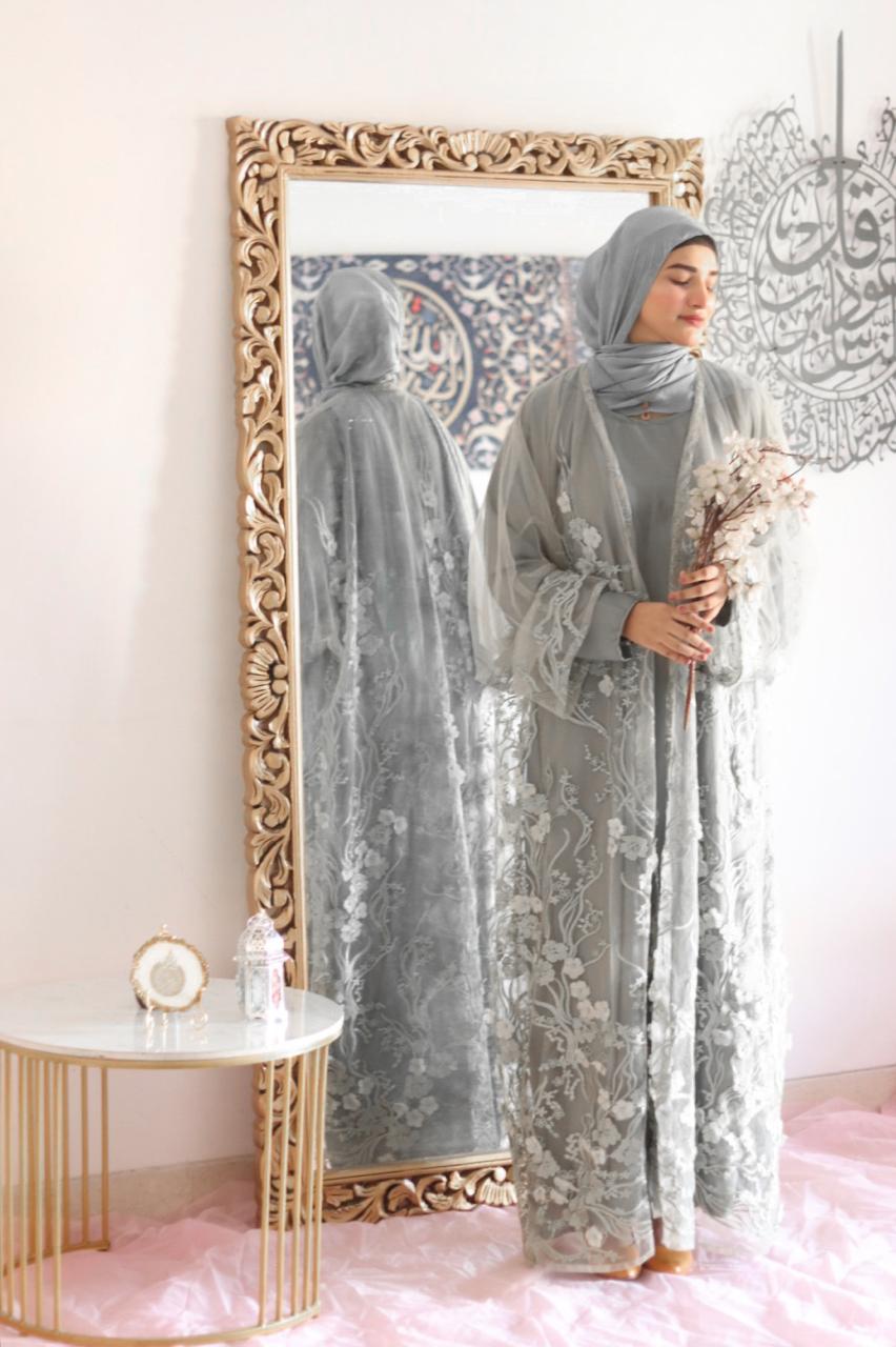 Rare Gems Shrug - grey (Inner slit & hijab not included)