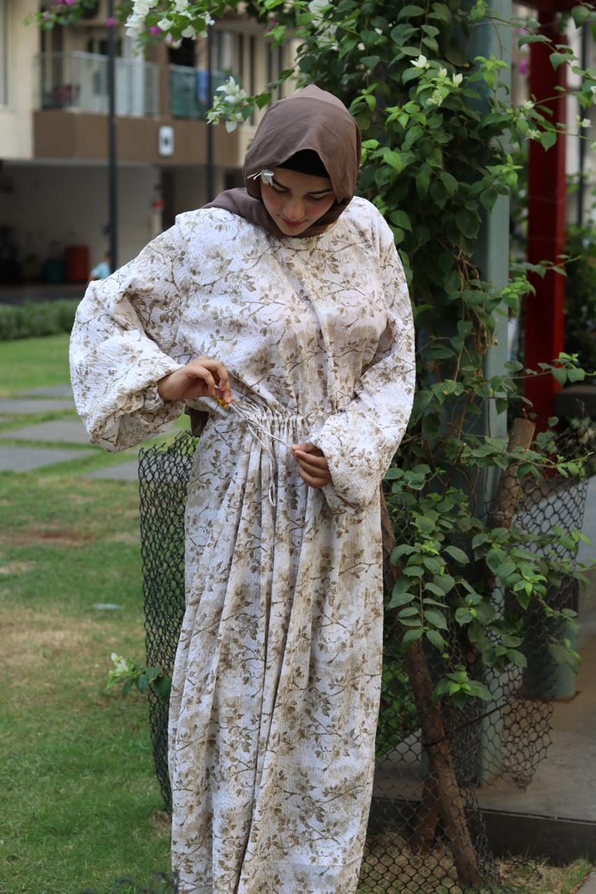 Blossom Belt Dress - Off white