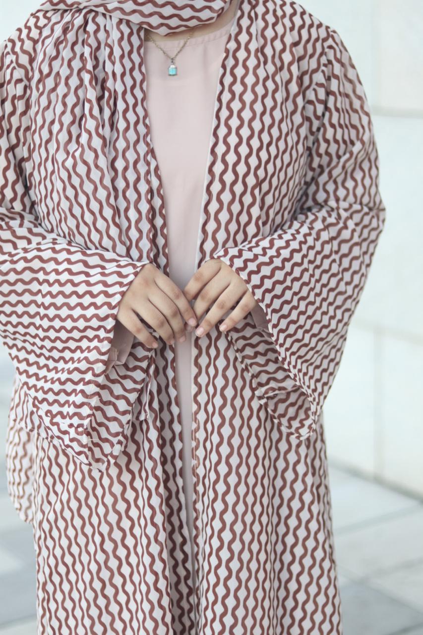 Zig Zag printed abaya Premium  With hijab- (Inner Slit not included)