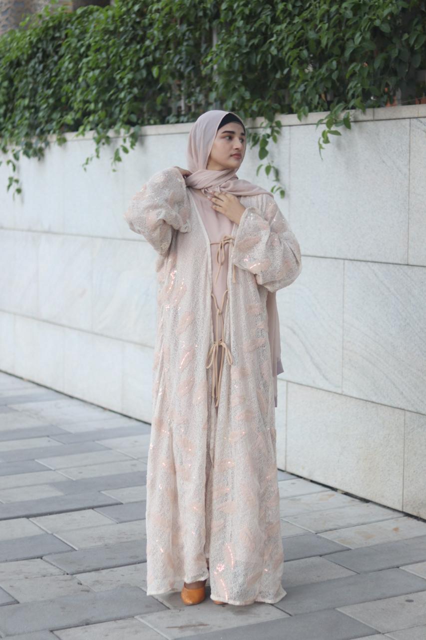 Luna dreamy shrug - Beige (inner slit & hijab not included)