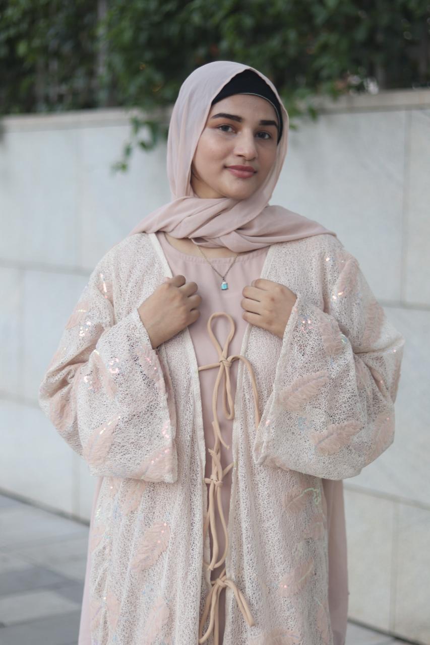 Luna dreamy shrug - Beige (inner slit & hijab not included)
