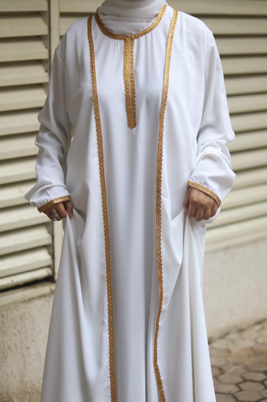Golden Umrah Abaya 3 pc With inner slit, shrug (hijab included)