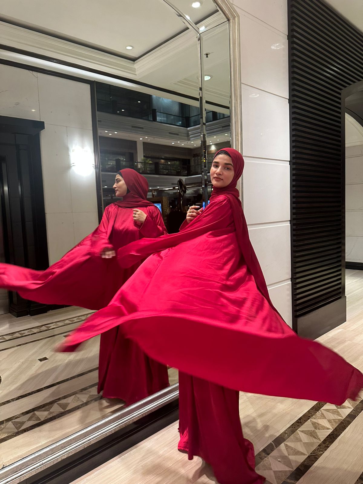 red luxe 2pc abaya set with inner slit