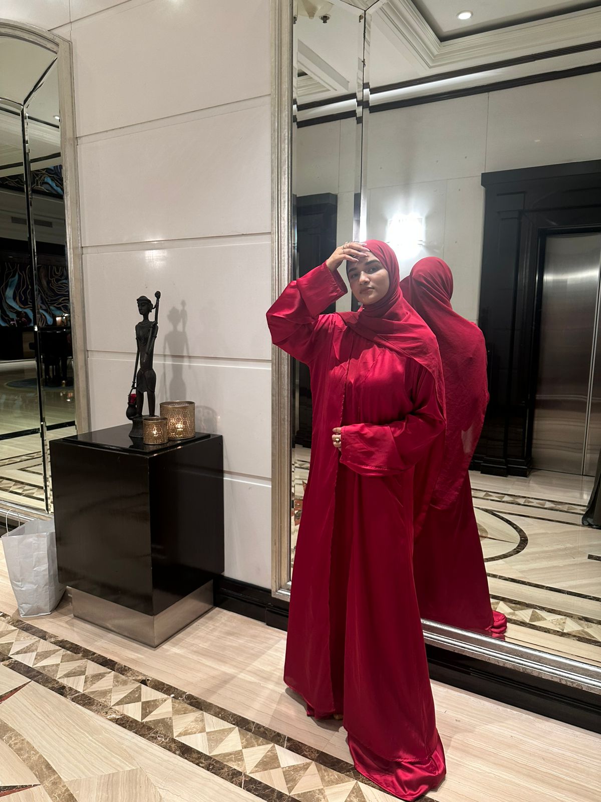 red luxe 2pc abaya set with inner slit