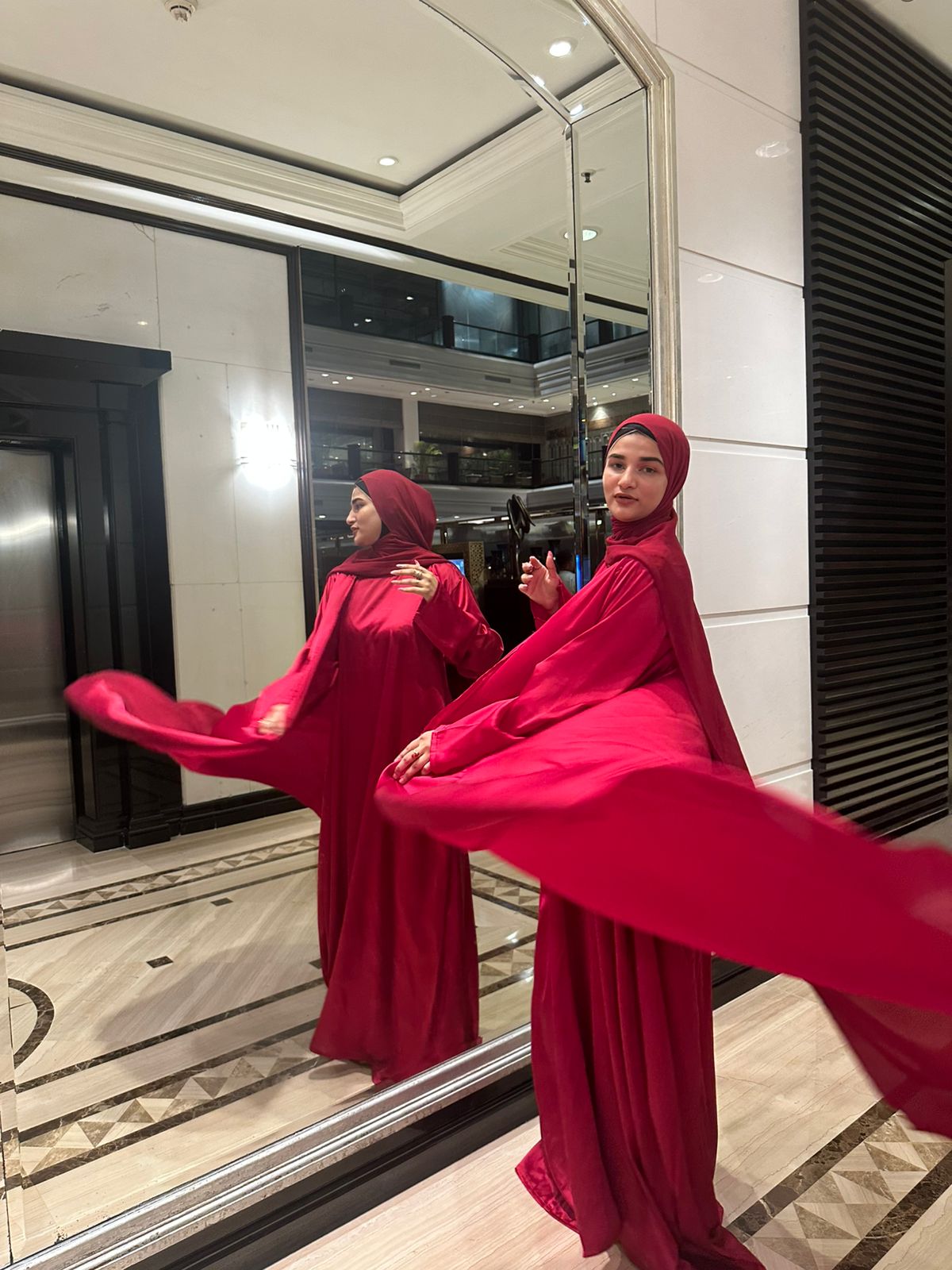 red luxe 2pc abaya set with inner slit