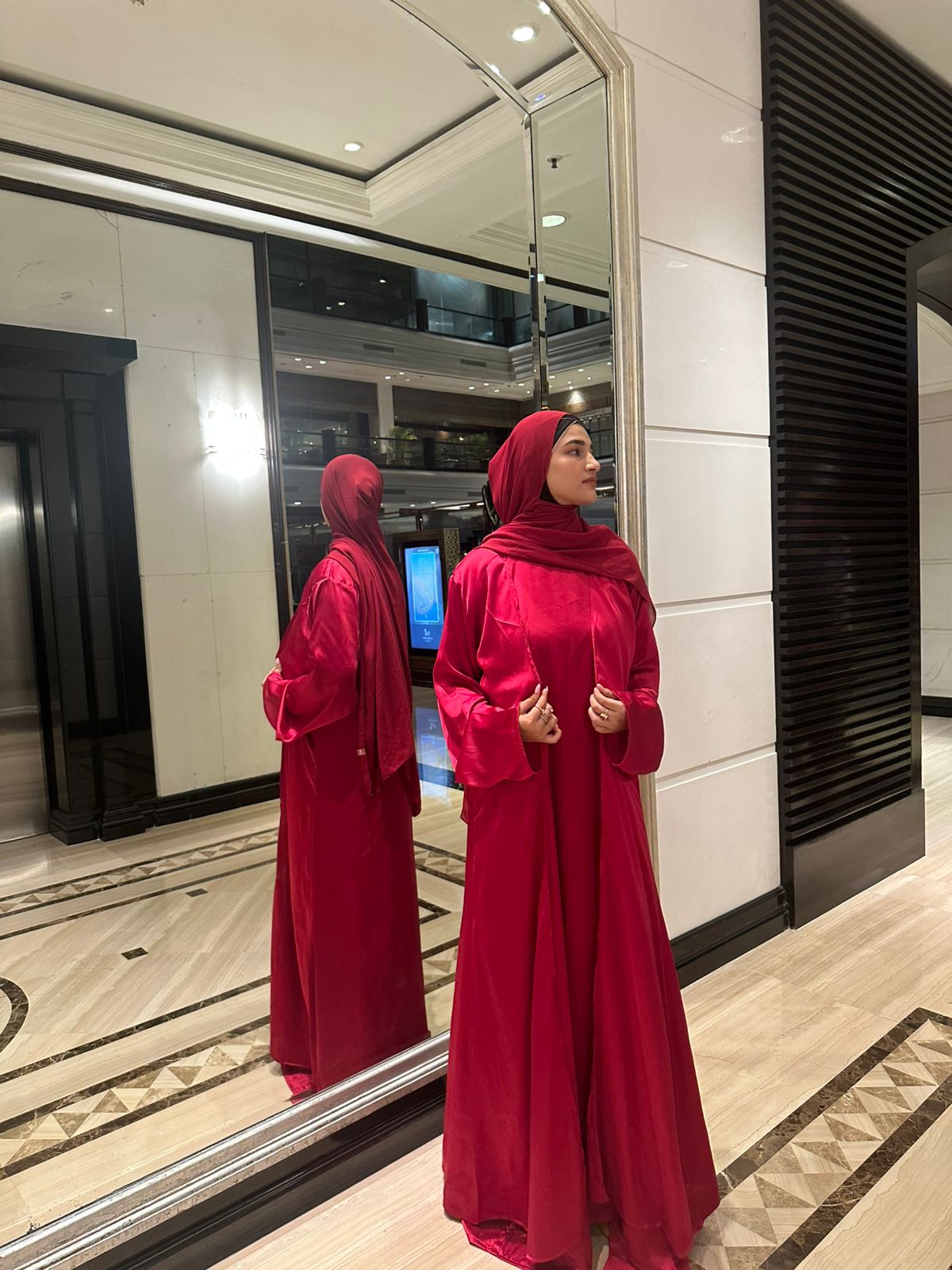 red luxe 2pc abaya set with inner slit