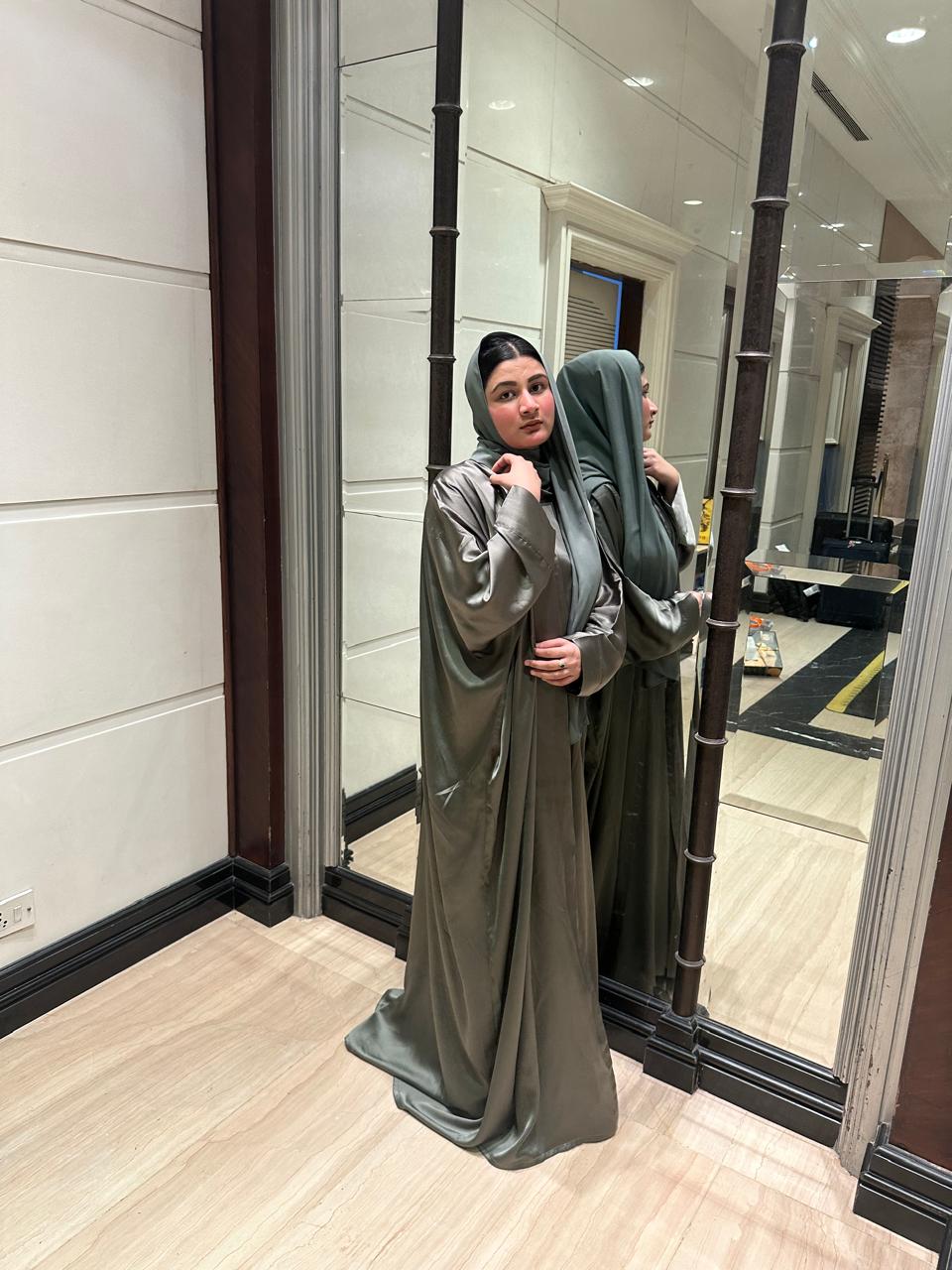 olive luxe 2pc abaya set with inner slit