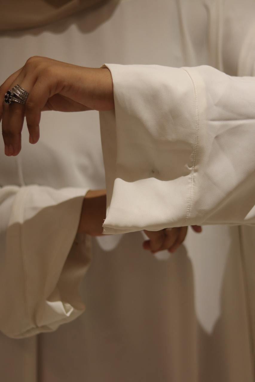 Smart abaya - WHITE (with pockets, zip, button) hijab not included