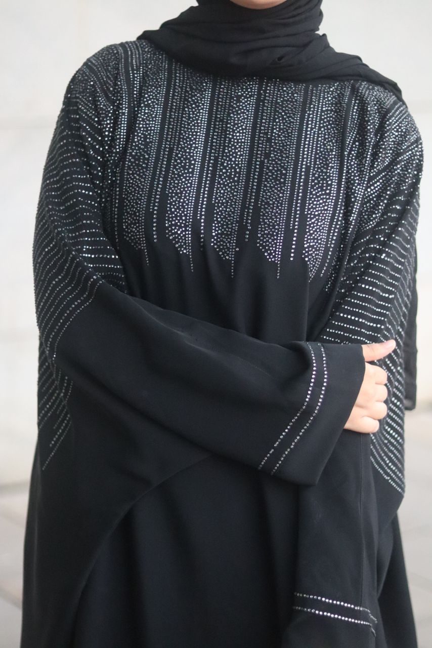 Premium SANIAH Abaya - Black