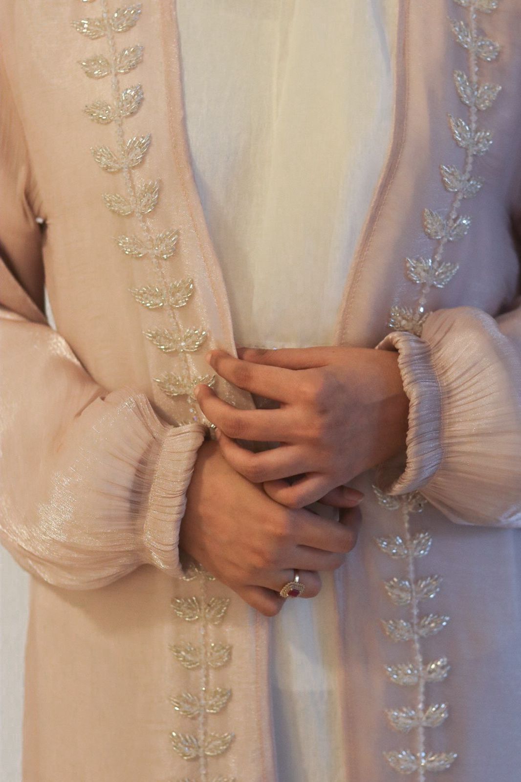 Hoor Tissue Abaya Premium Full Set (with Full Sleeves Inner Slit & Hijab)