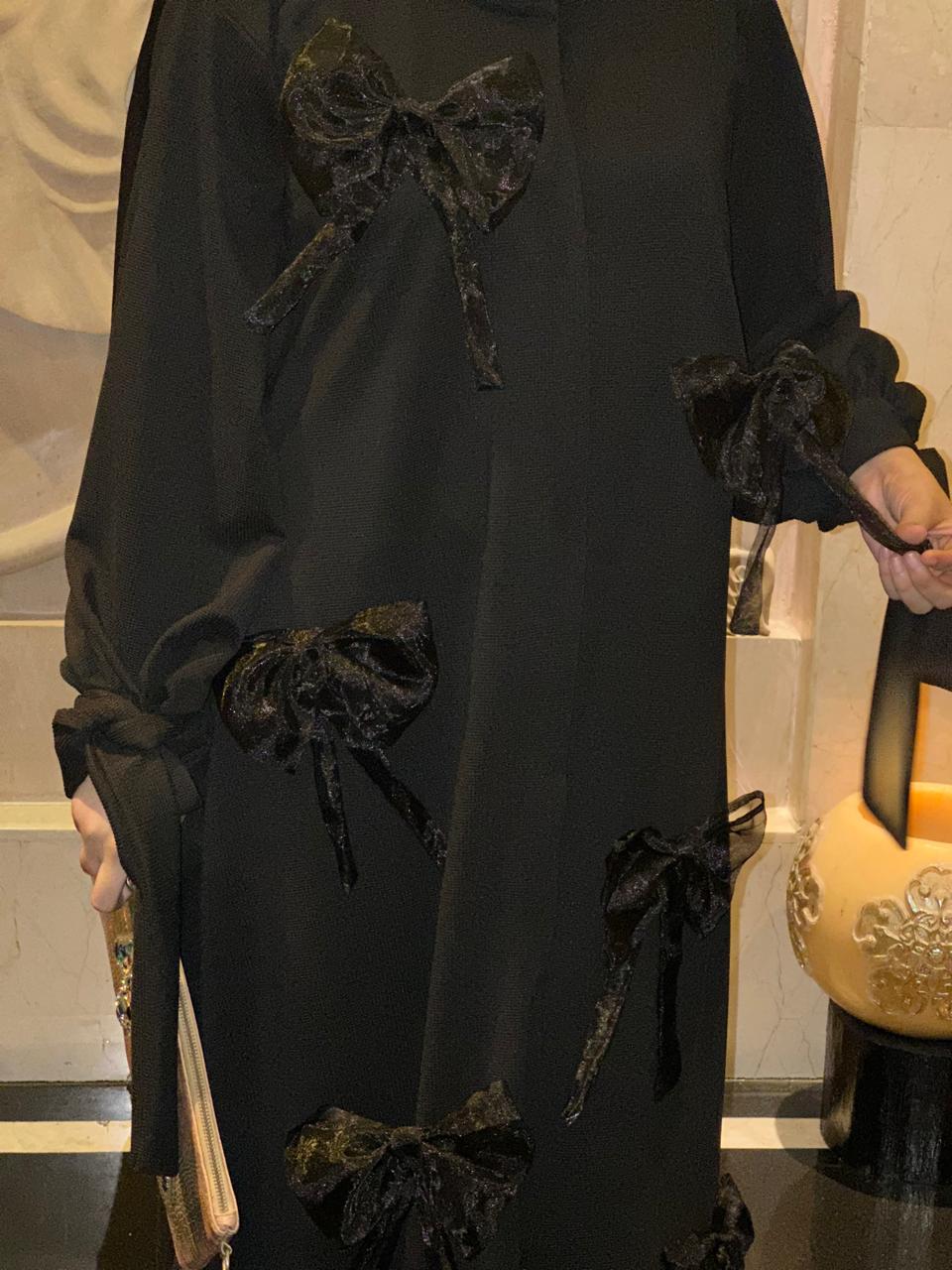 3D bow Abaya - Black
