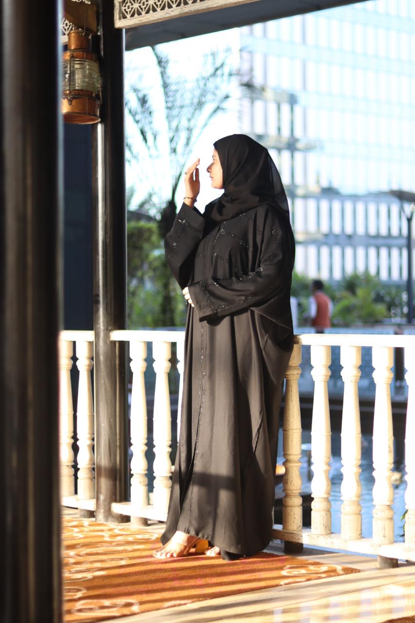 Qalbi Abaya - Black (With Matching Niqab & Hijab)