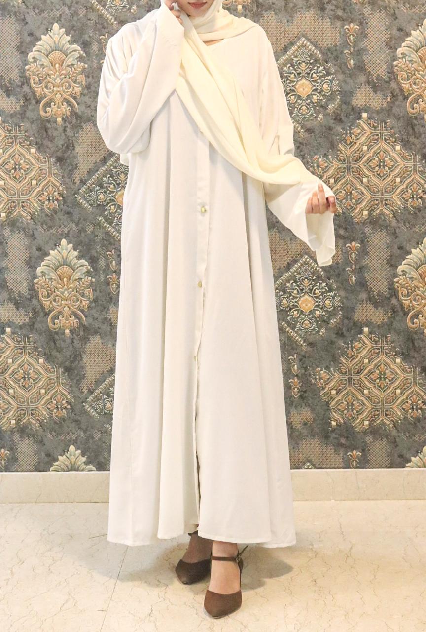 White buttoned Abaya (without hijab)