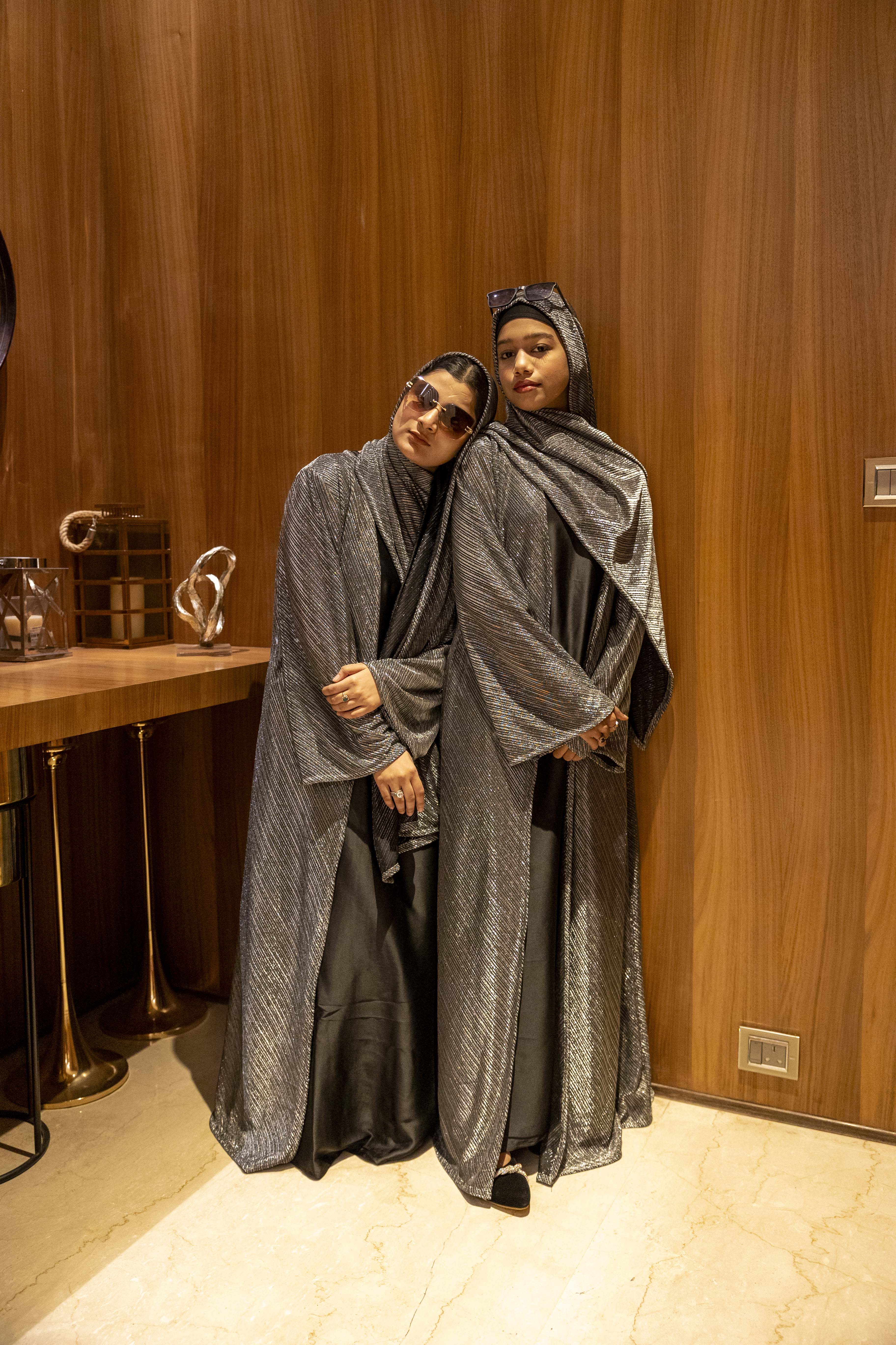 Metallic grey 3pc shrug set (comes with matching hijab & inner slit)