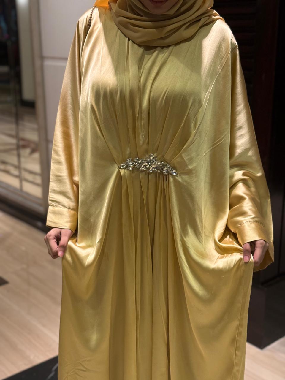 Broach Satin Abaya (comes without hijab)