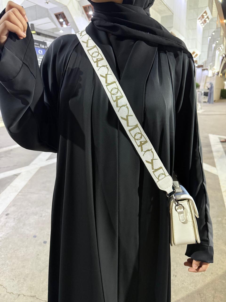 Emirati Black Abaya