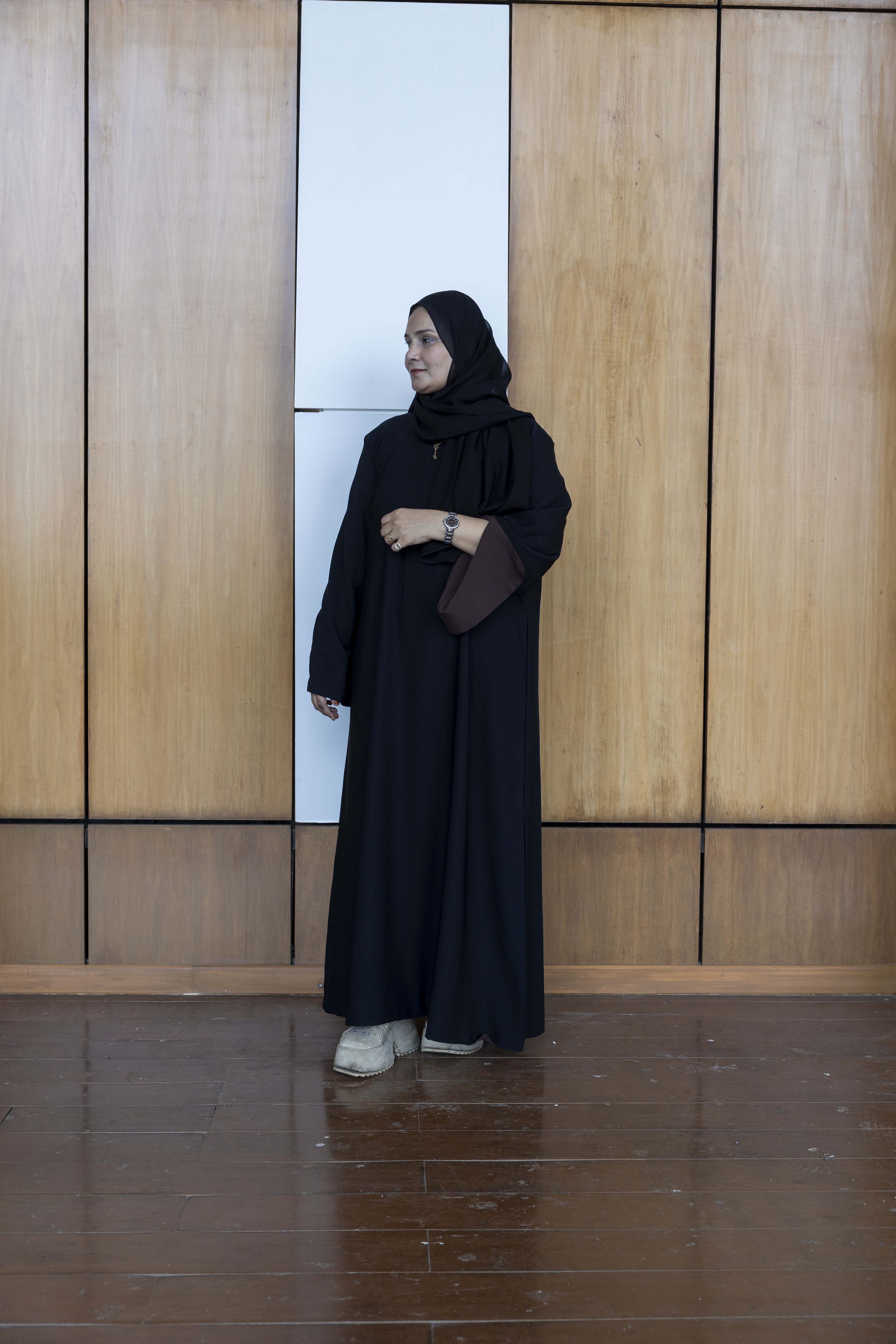 2-in-1 Reversible abaya – Brown & black