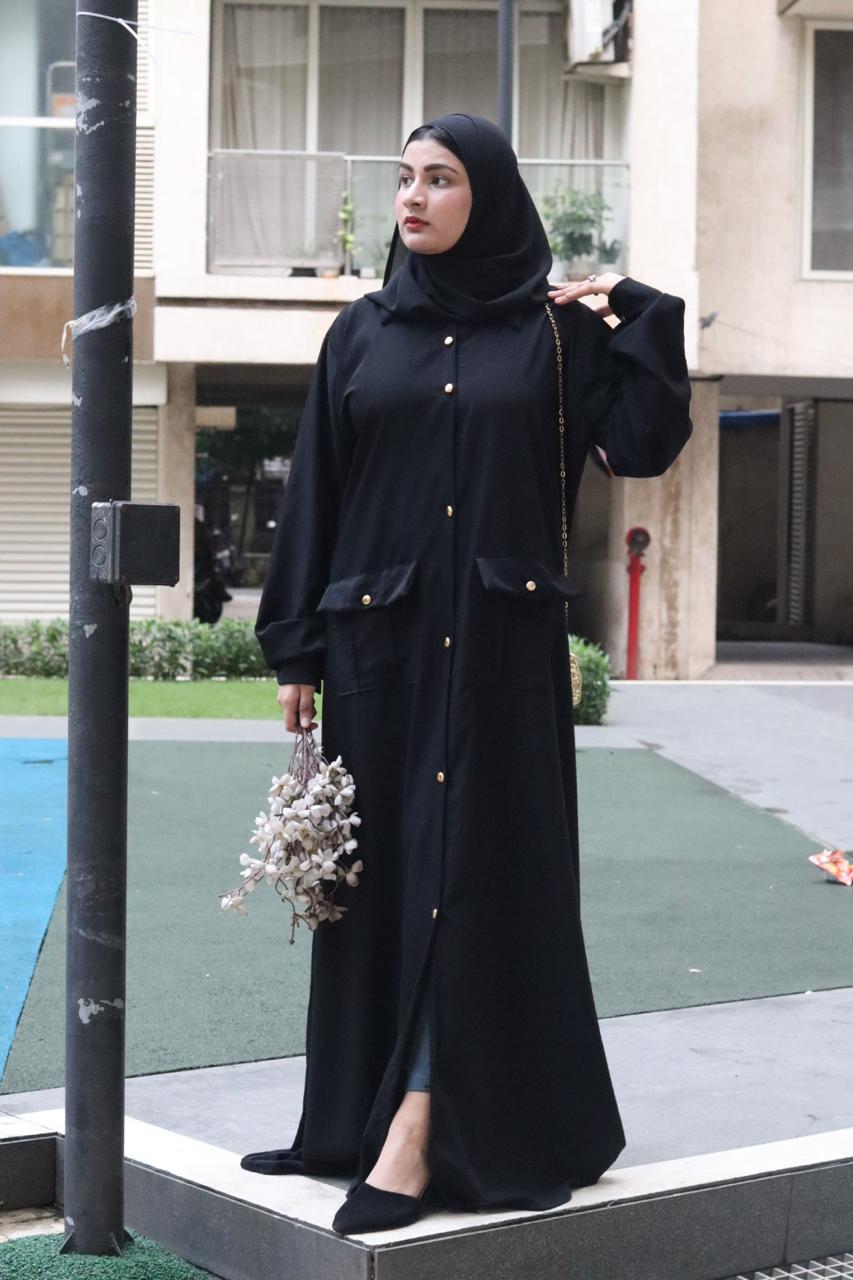 Black pocket Abaya (with hijab)