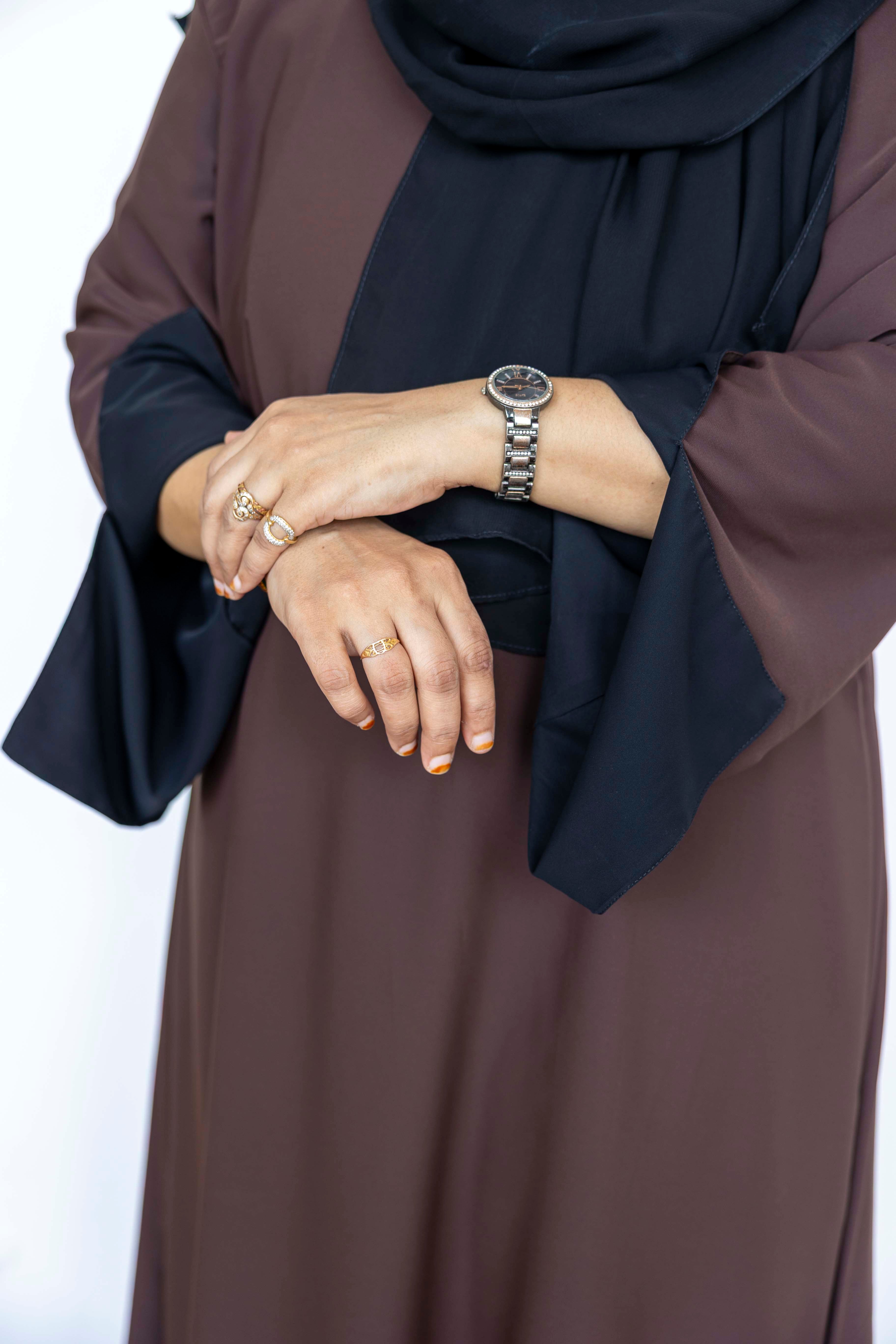 2-in-1 Reversible abaya – Brown & black