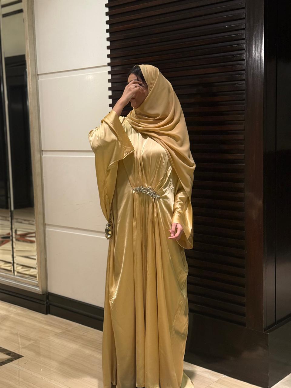 Broach Satin Abaya (comes without hijab)