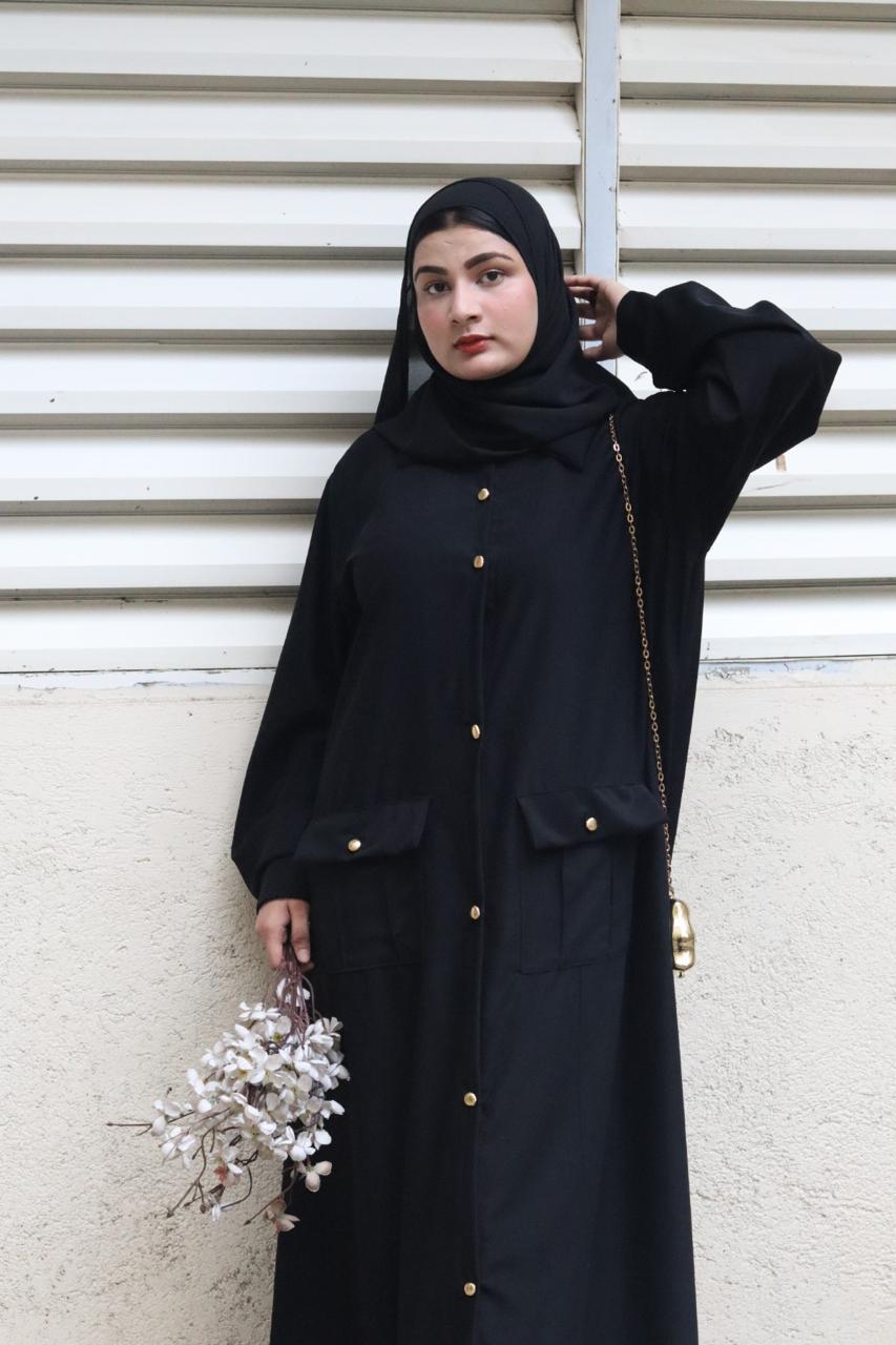 Black pocket Abaya (with hijab)