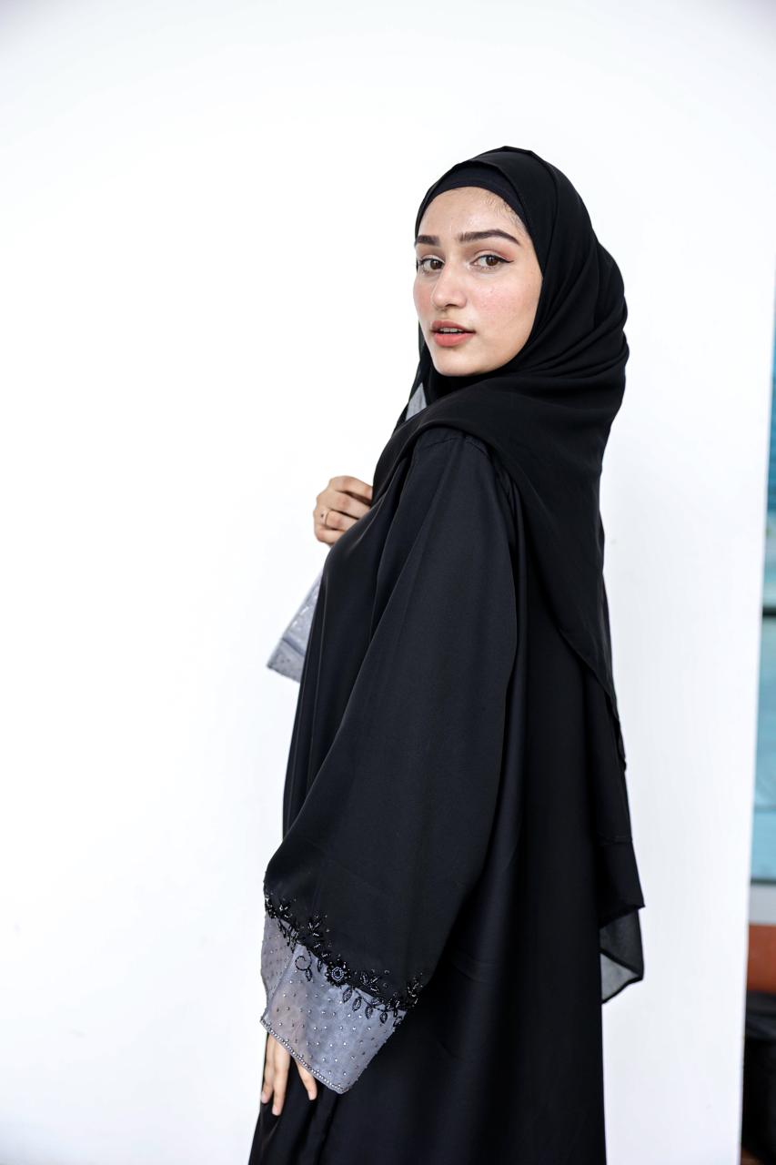 Noura luxe handwork abaya (with Hijab)